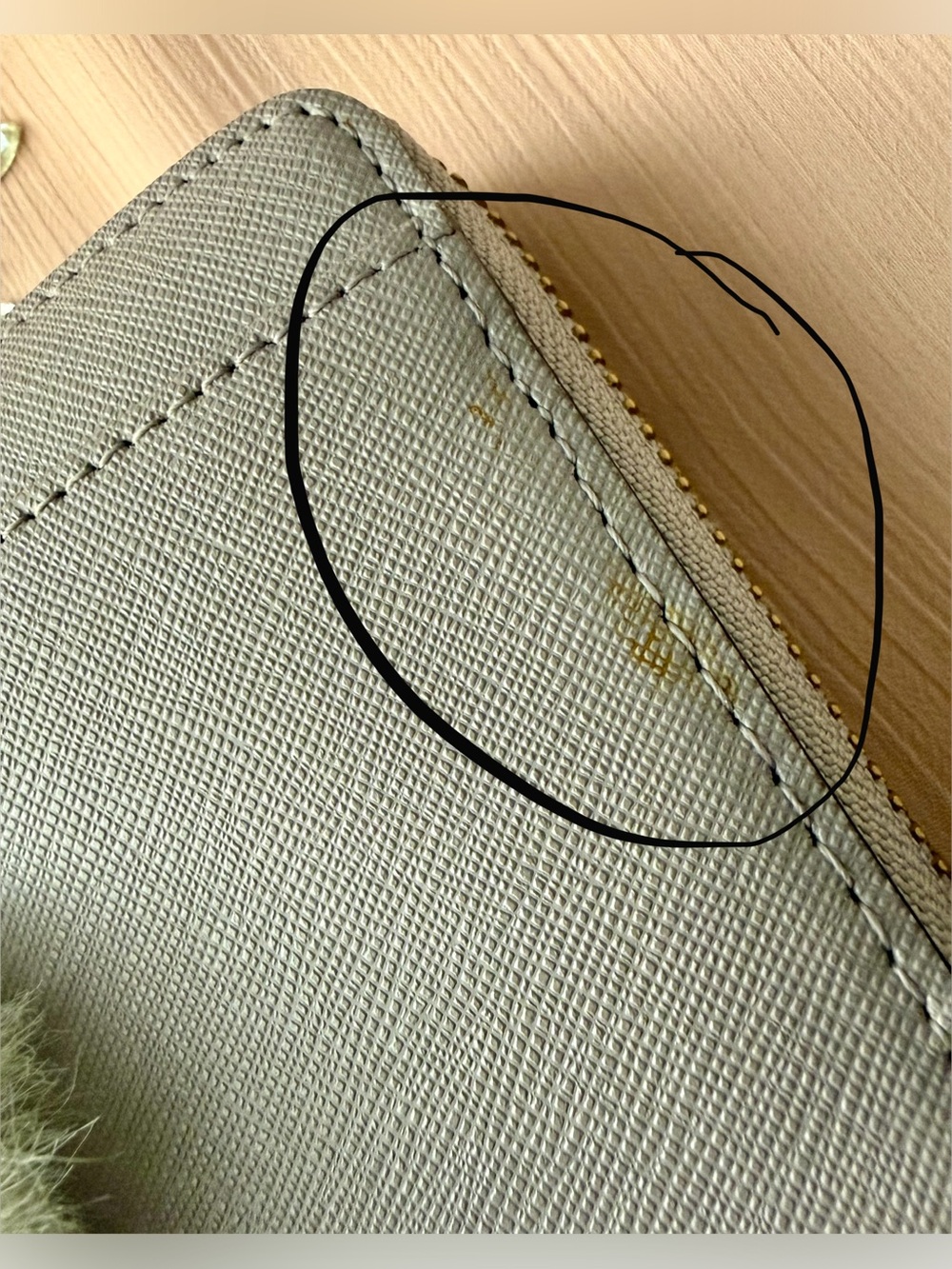 Kate Spade Hop to It Rabbit Neda Wallet - Picture 10 of 16